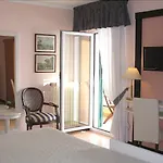 Palace Hotel
