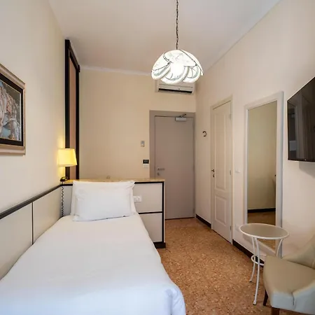 Palace Szálloda Diano Marina