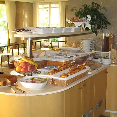 Szálloda Palace Diano Marina