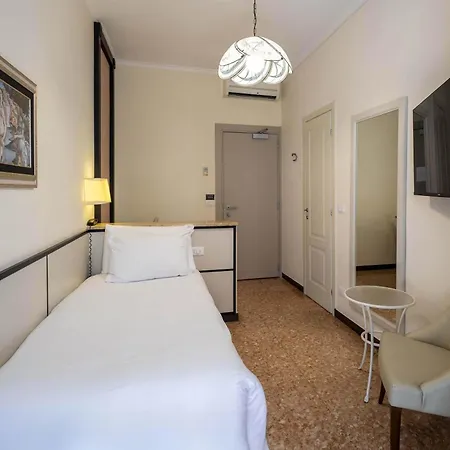 Szálloda Palace Diano Marina