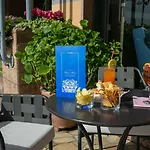 Palace Отель 4*