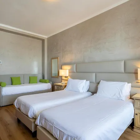 Palace Hotel 4*