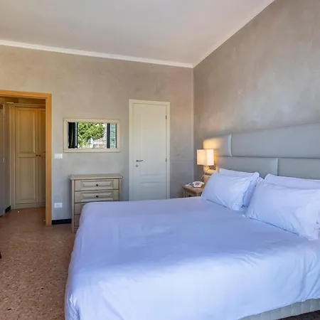 Palace Hotel Diano Marina