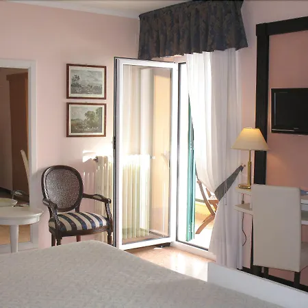 Palace Hotel