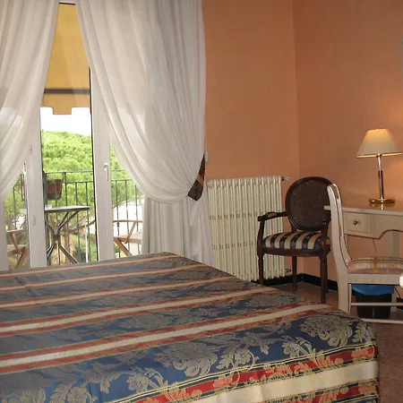 Hotel Palace Diano Marina