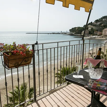 Palace 4* Diano Marina