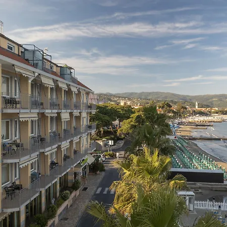 Palace Hotel Diano Marina