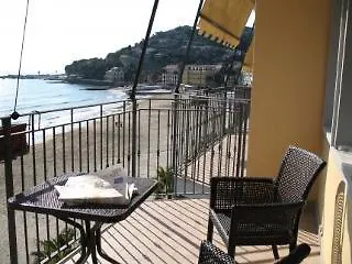 Palace دْيانو مارينا