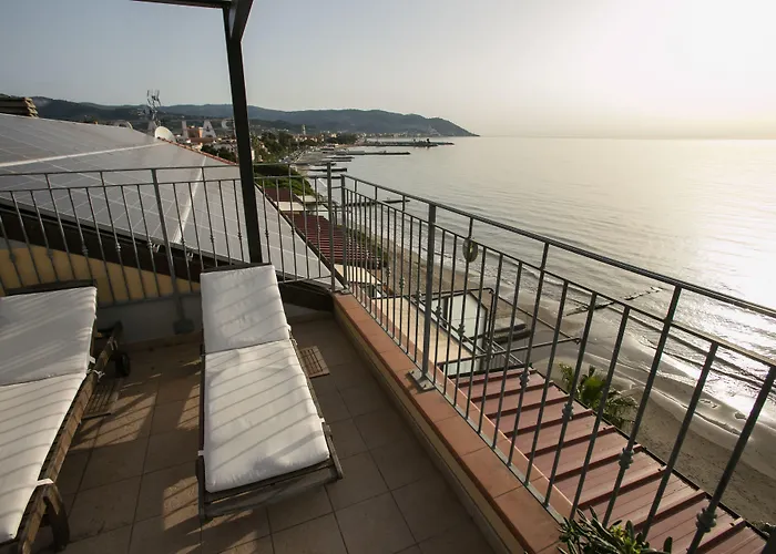 Palace 4* Diano Marina