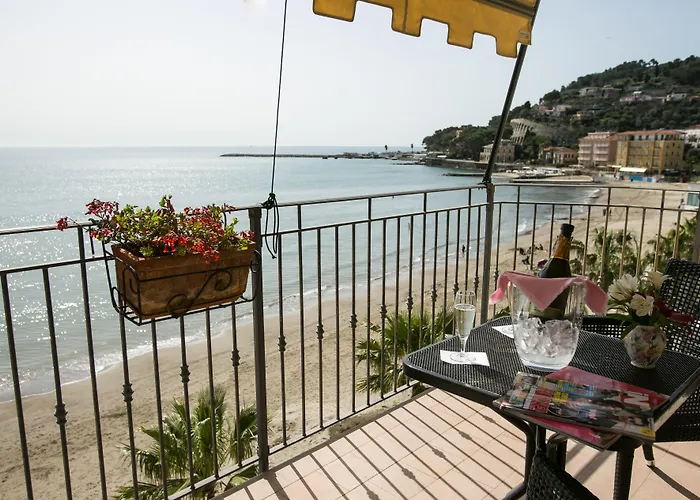 Palace 4* Diano Marina