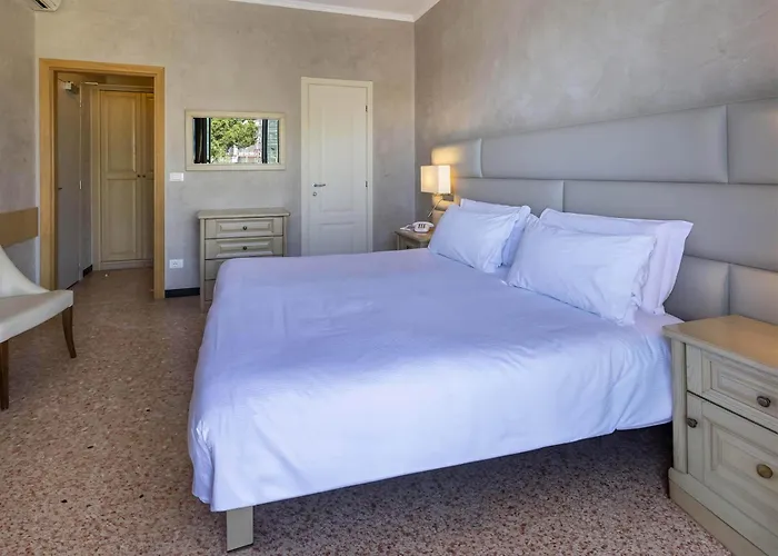 Hotel Palace Diano Marina